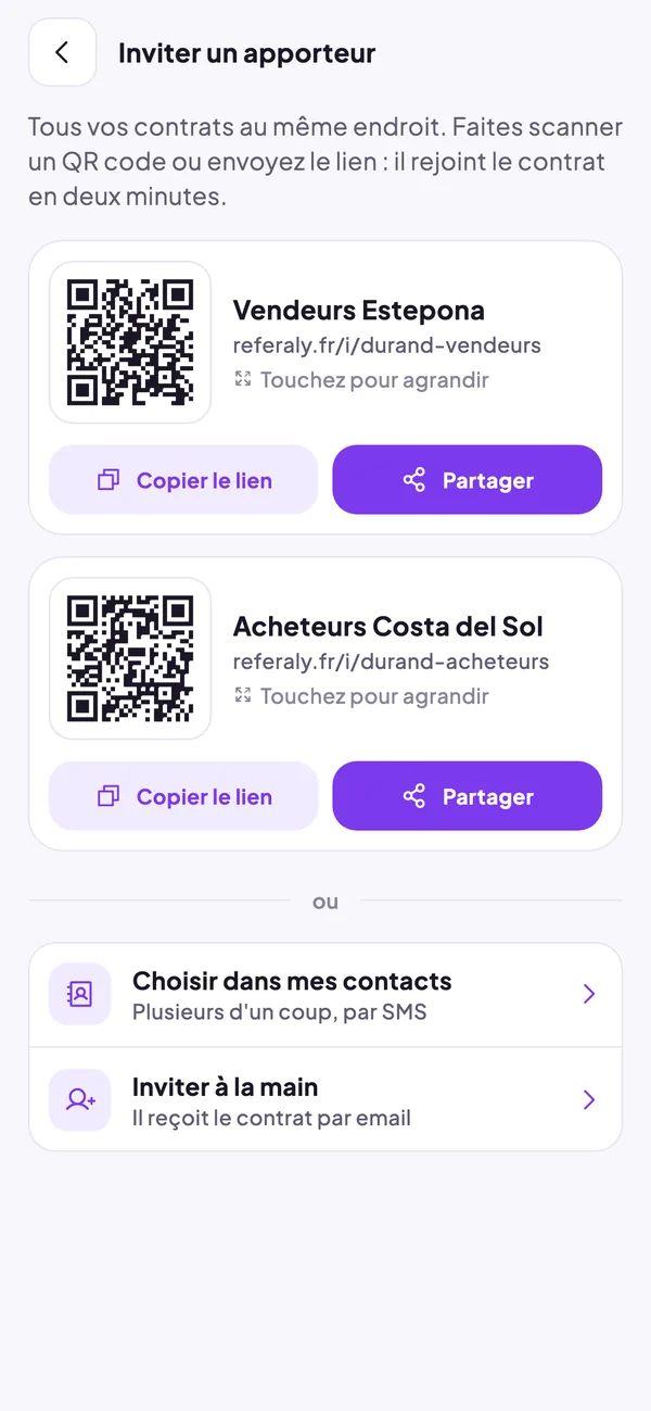 Écran d'invitation : un QR code et un lien de partage par contrat